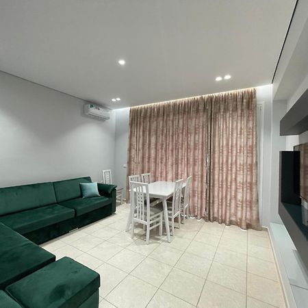 Emerald Inn Apartments Orikum Zewnętrze zdjęcie