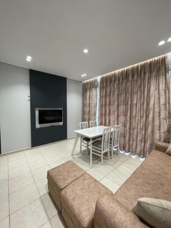 Emerald Inn Apartments Orikum Zewnętrze zdjęcie